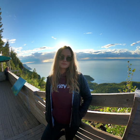 Meet your Posher, Irène - Picture 1 of 1